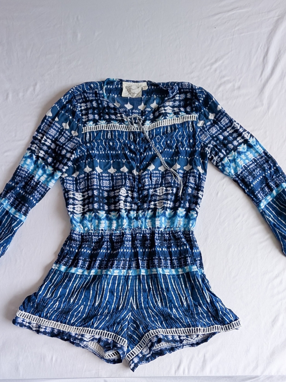 Green Dragon Blue And White Tie Dye Front Tie Crochet Summer Romper Womens Med